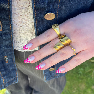 Pink French Tips med Chrome dots