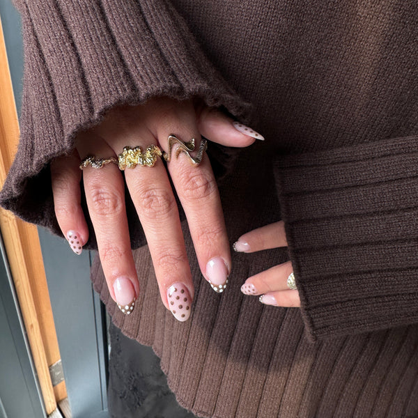 Brune dots & French Tips