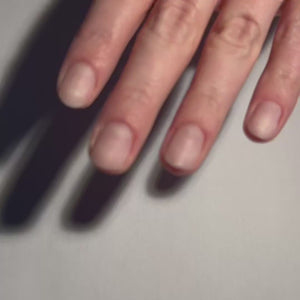 Grønne stribede french tips